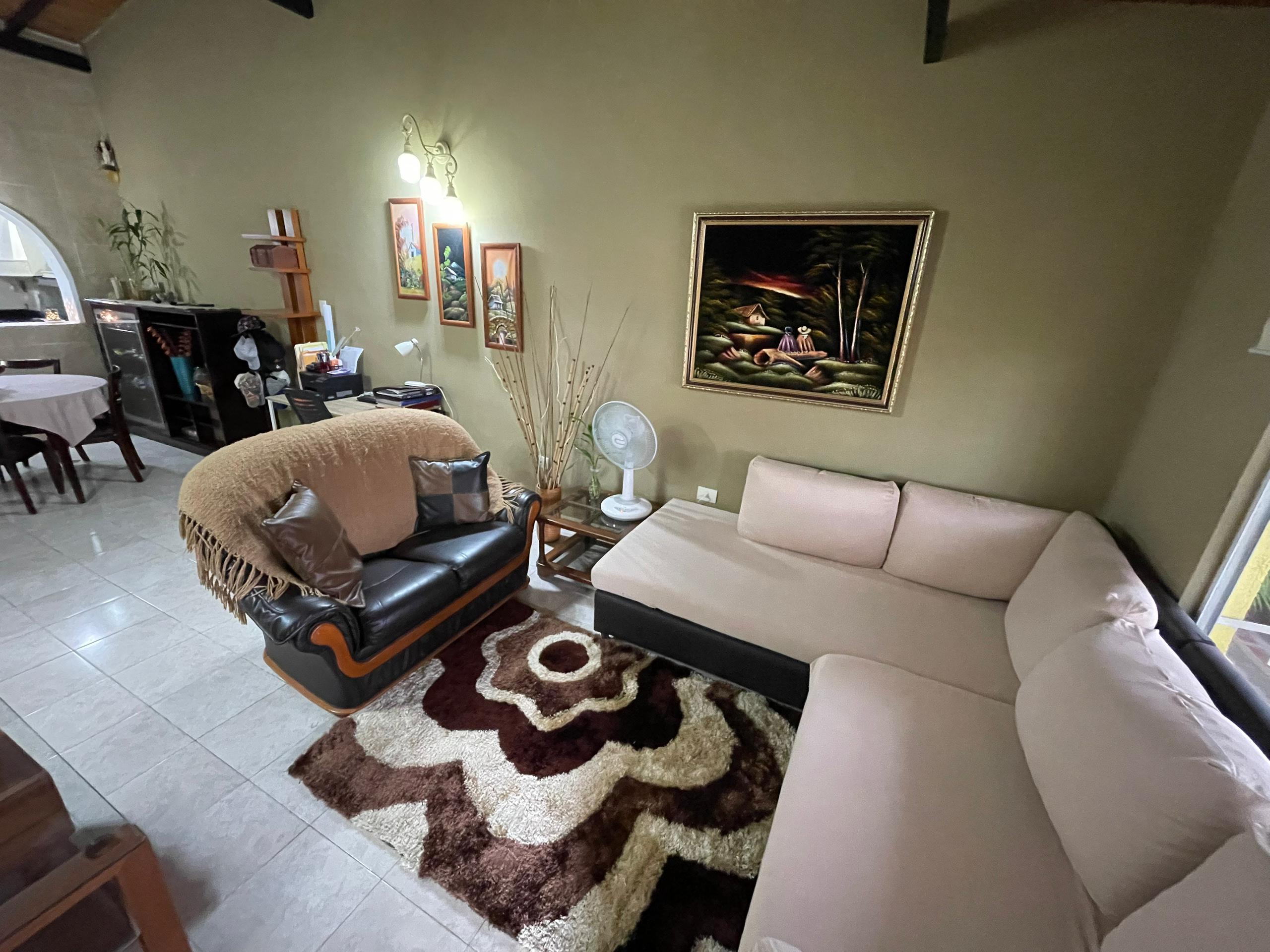 Casa en Venta Conj. Res. El Tinajero Valle de Oro
