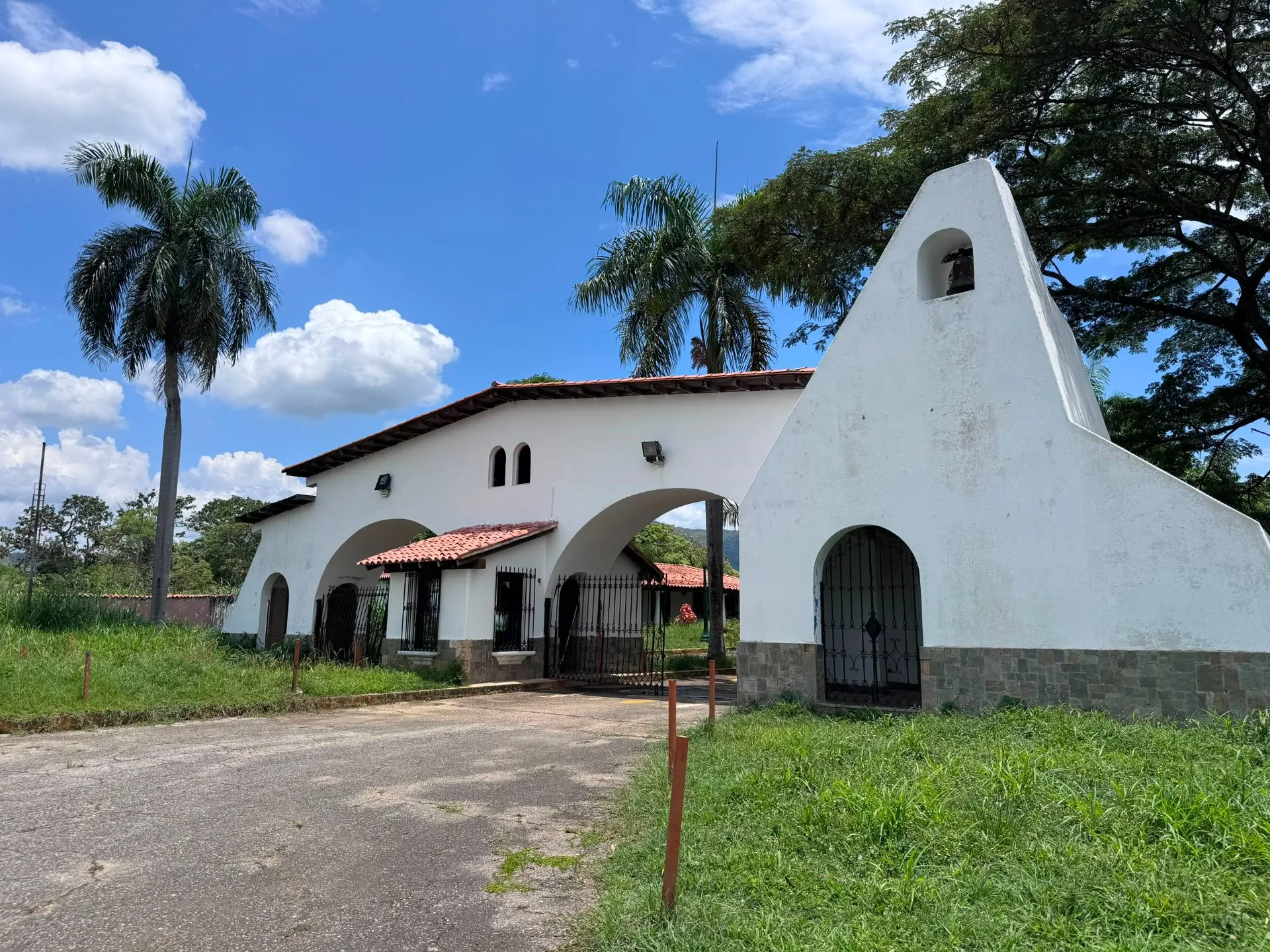 Hacienda Country Club