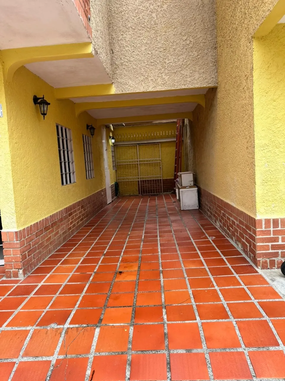 Image 10