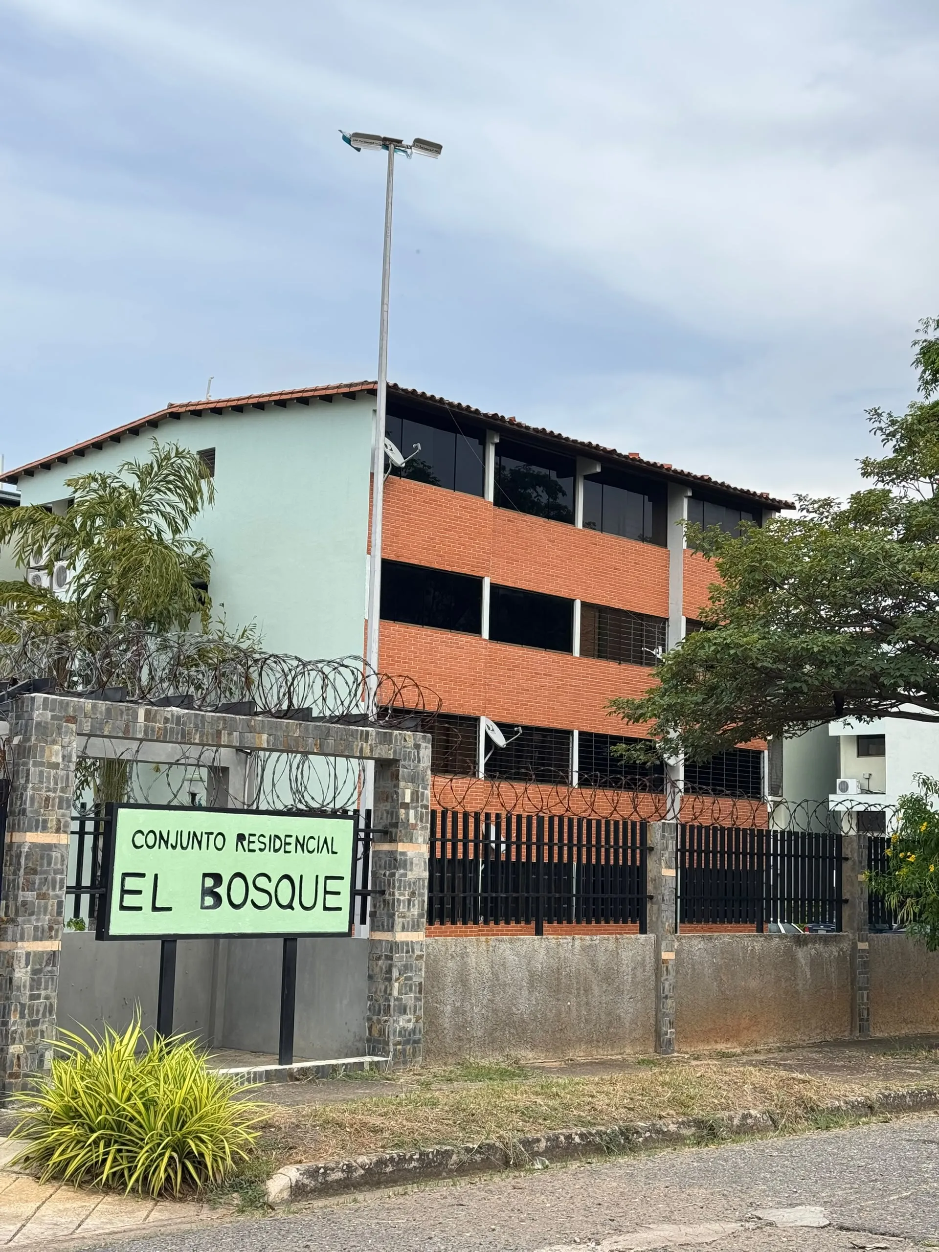 Conj. Resd. El Bosque.