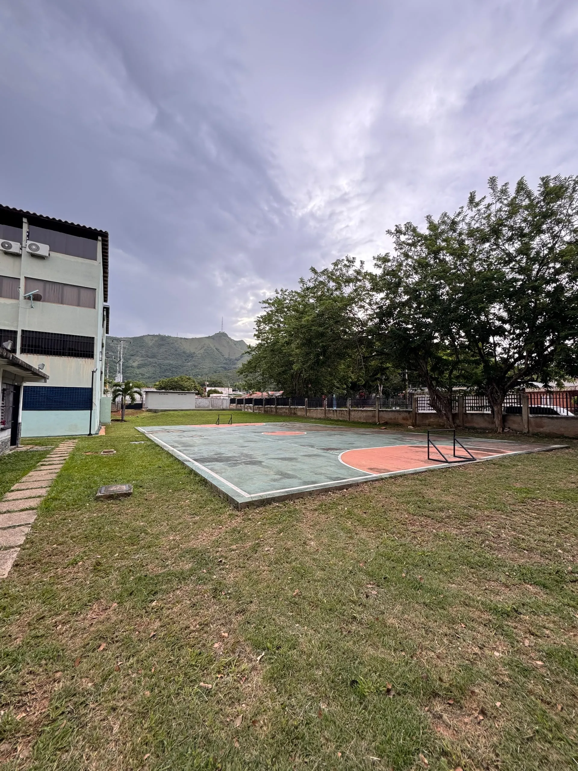 Image 12