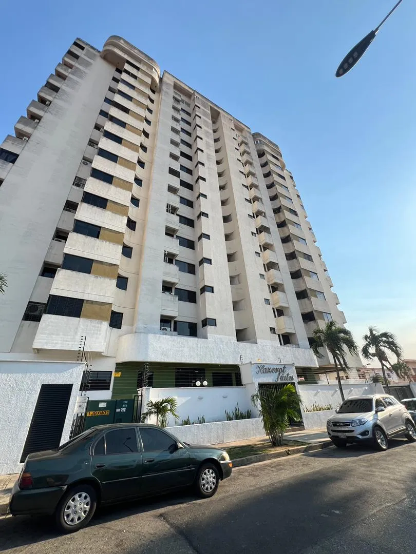RES HAZEROT SUITES, TRIGAL NORTE