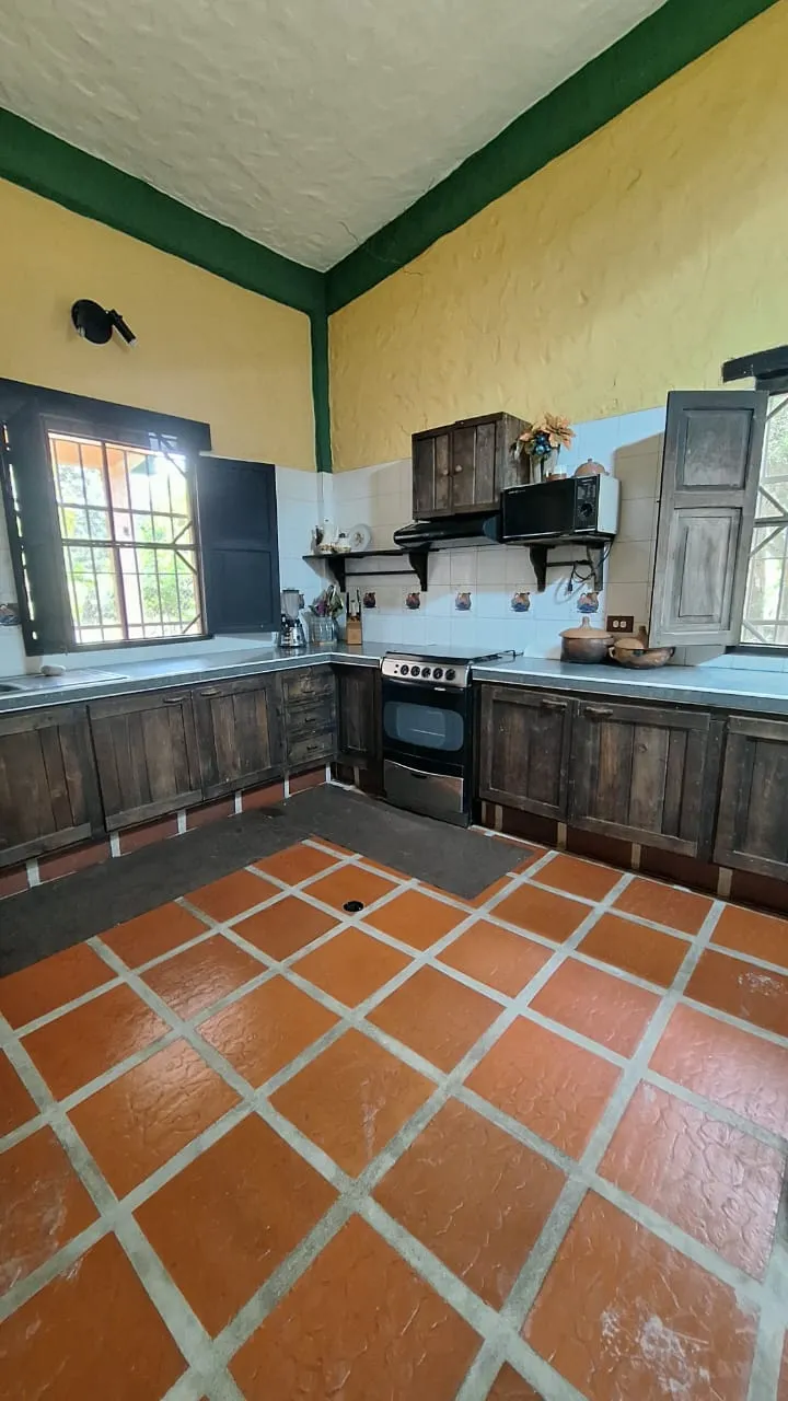 CASA CHIRGUA, BEJUMA