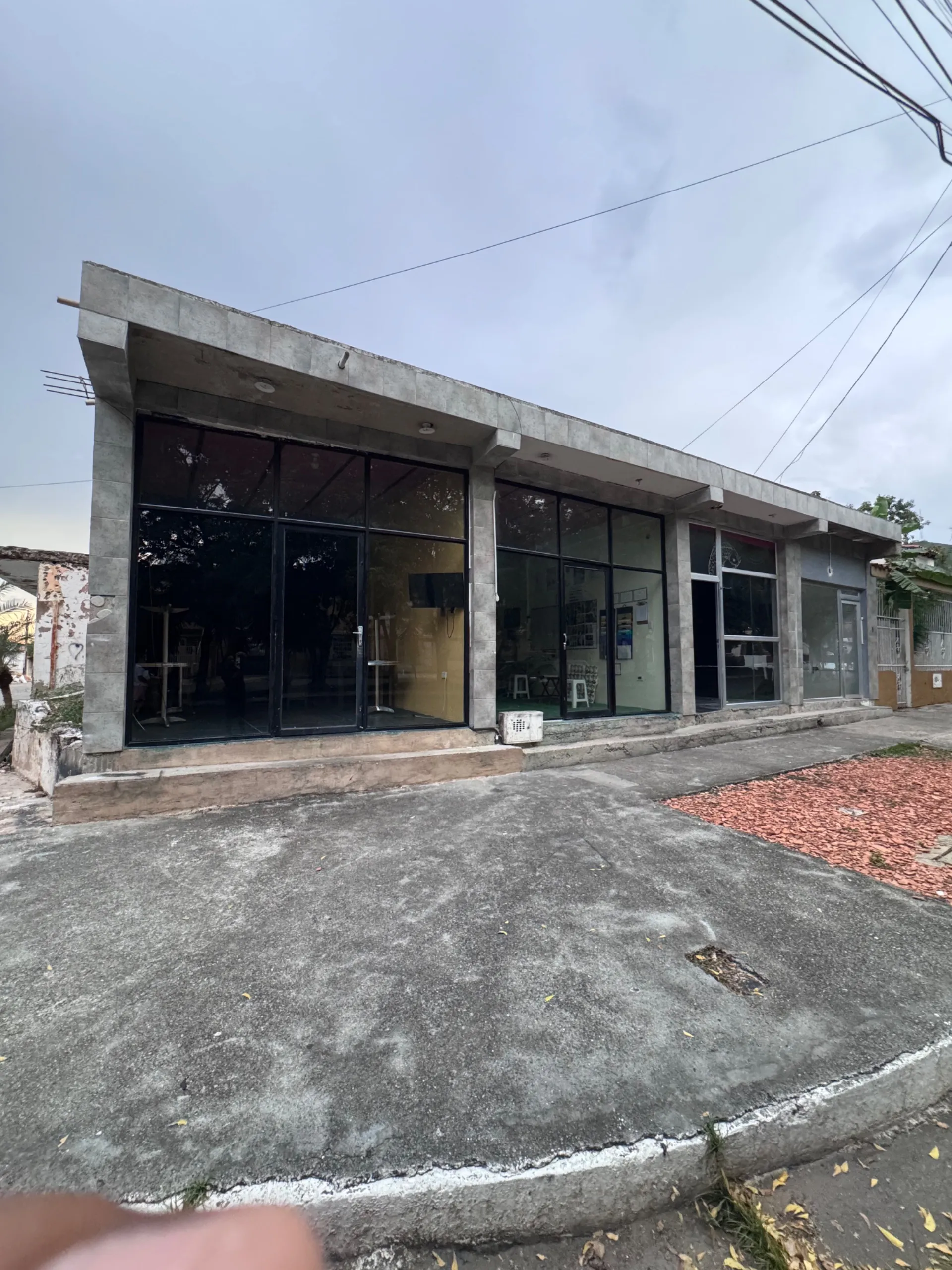 CASA COMERCIAL LA ESMERALDA SAN DIEGO