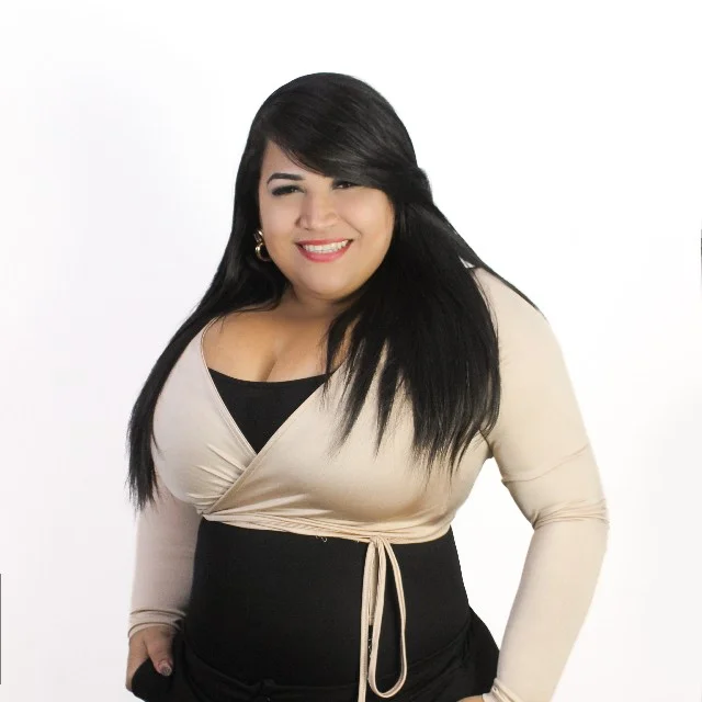Angie Nelo